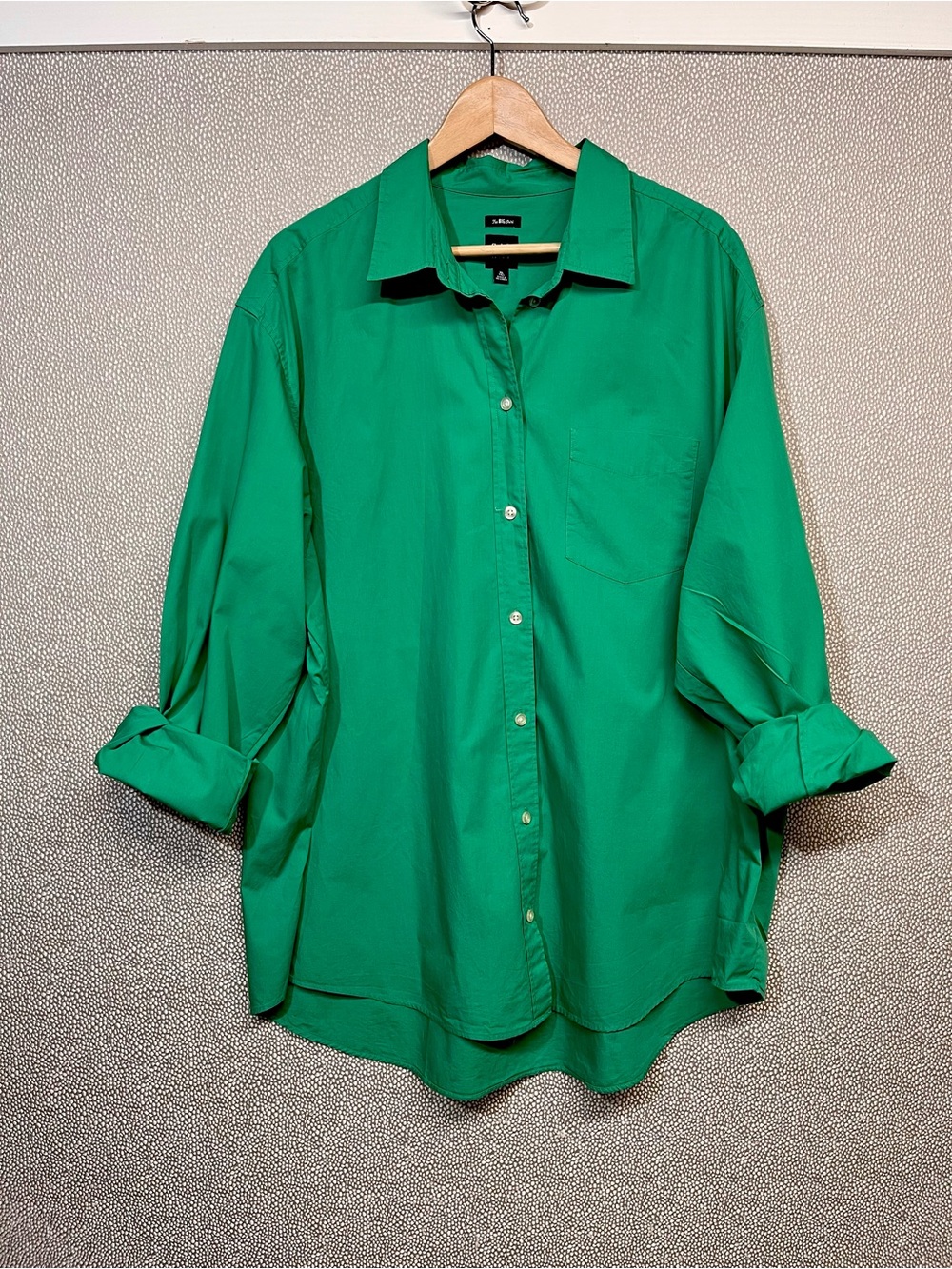 XL Tall Women’s GAP The Big Shirt Parrot Green Long-Sleeve Button-Down Shirt